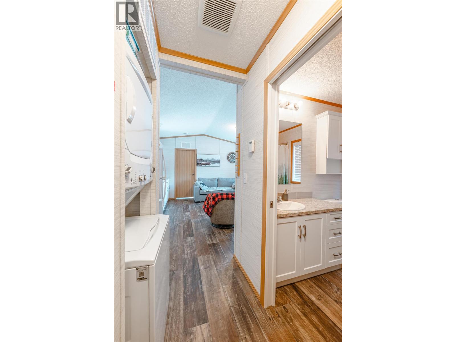 1204 Maplewood Street Unit# 1A, Revelstoke