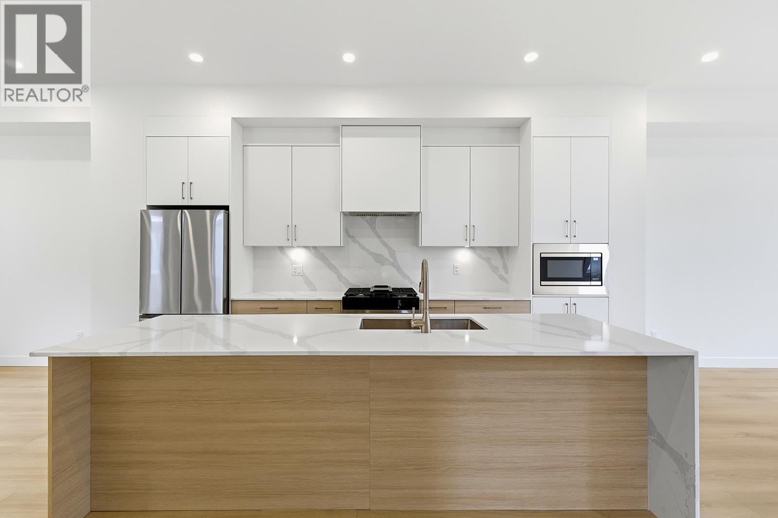 115 5300 Main Street, Kelowna