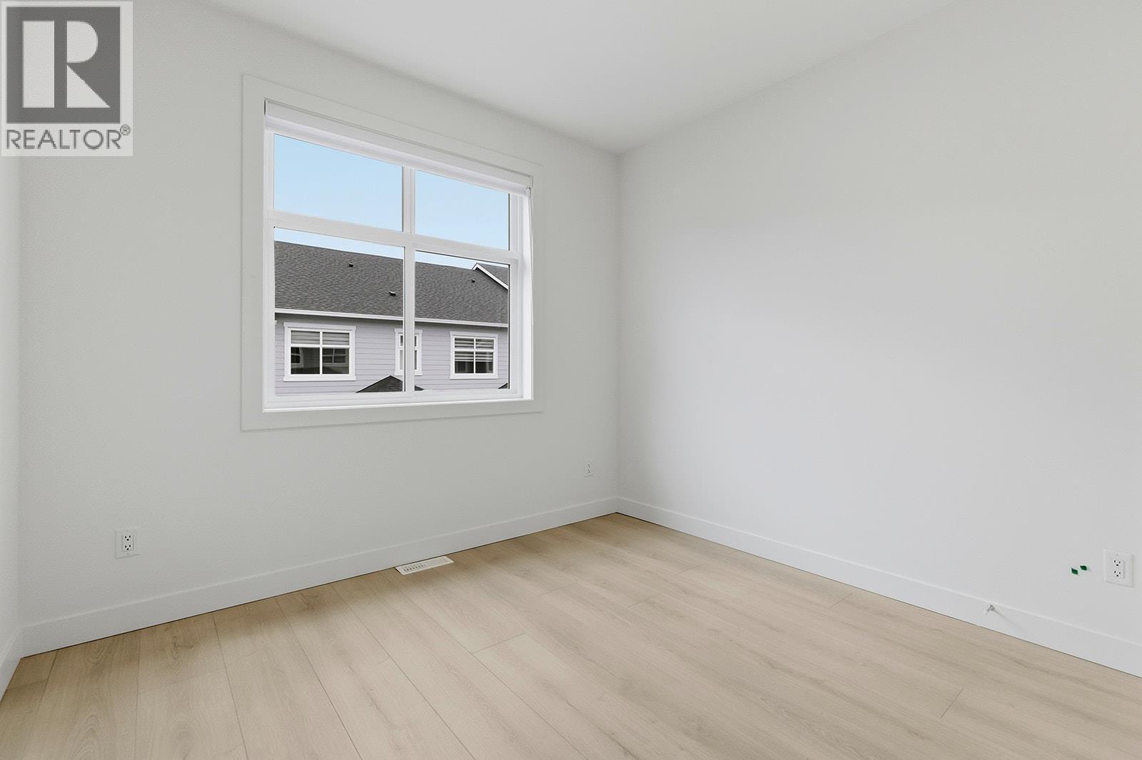 115 5300 Main Street, Kelowna