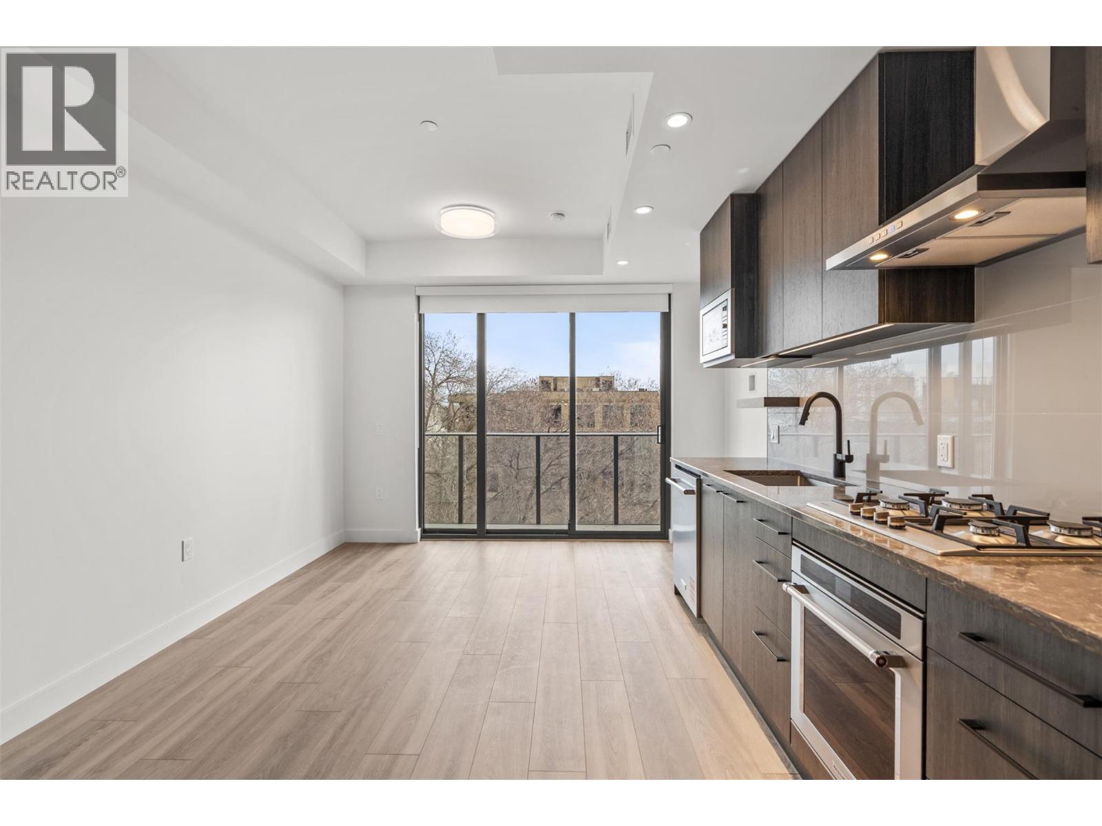 409 3051 Abbott Street, Kelowna