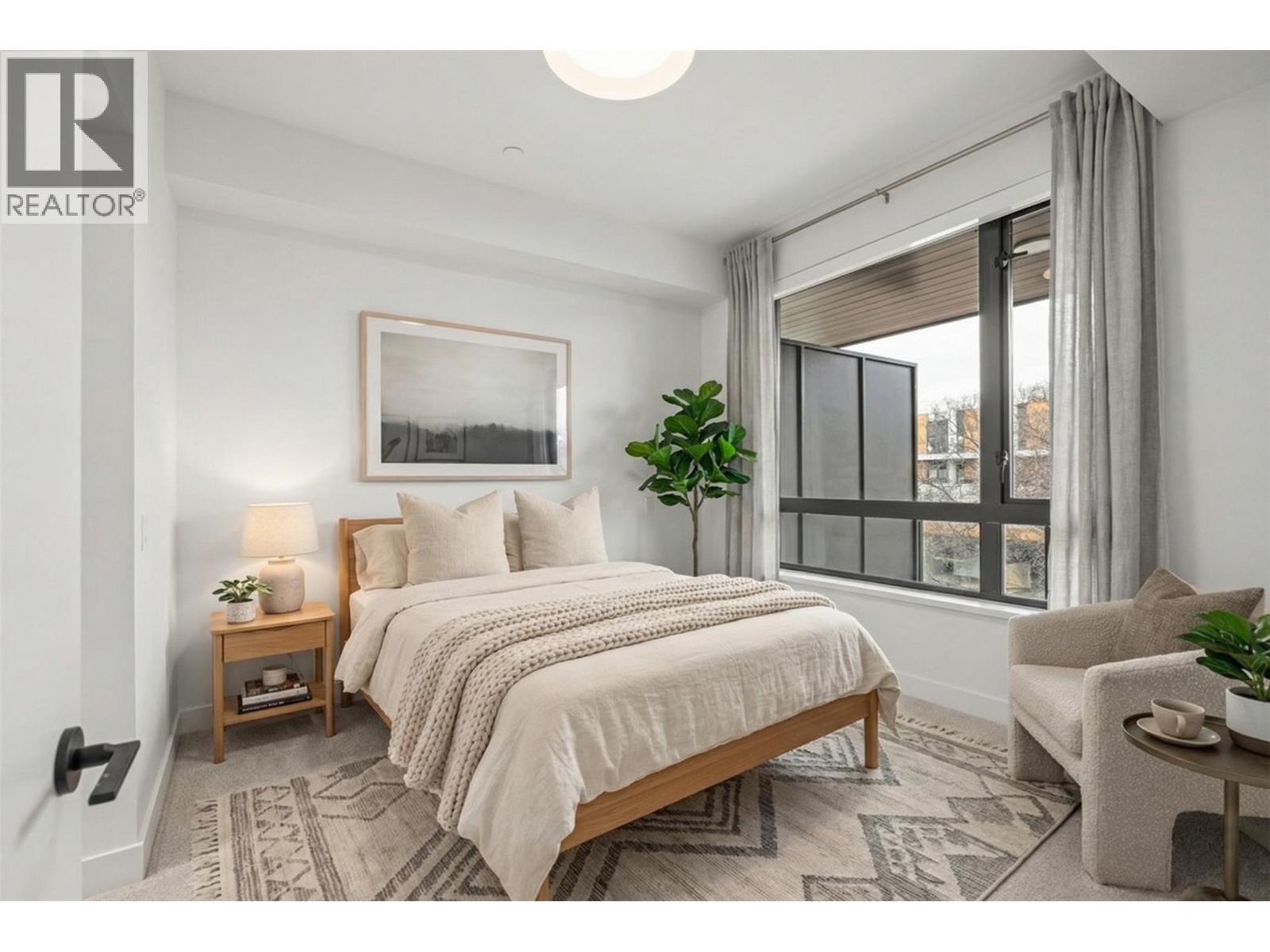 #308 3051 Abbott Street - 3