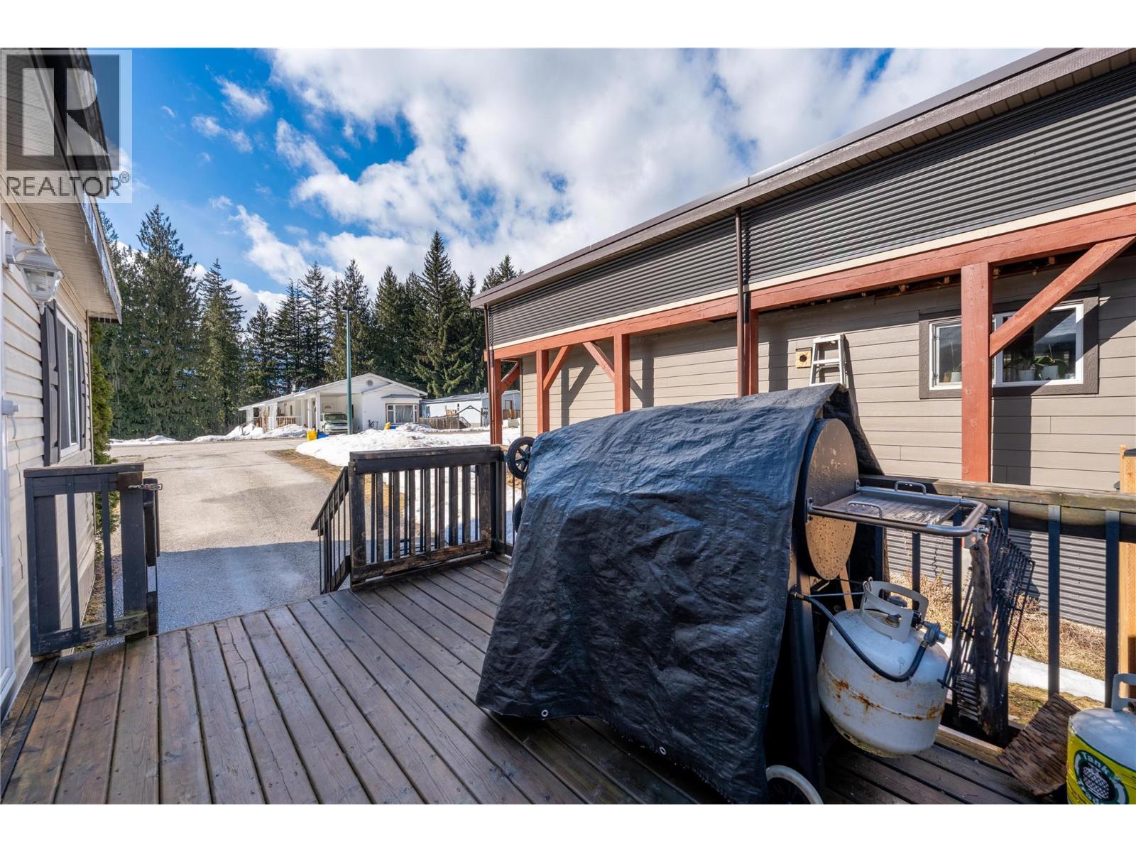 23 Johnson Way, Revelstoke