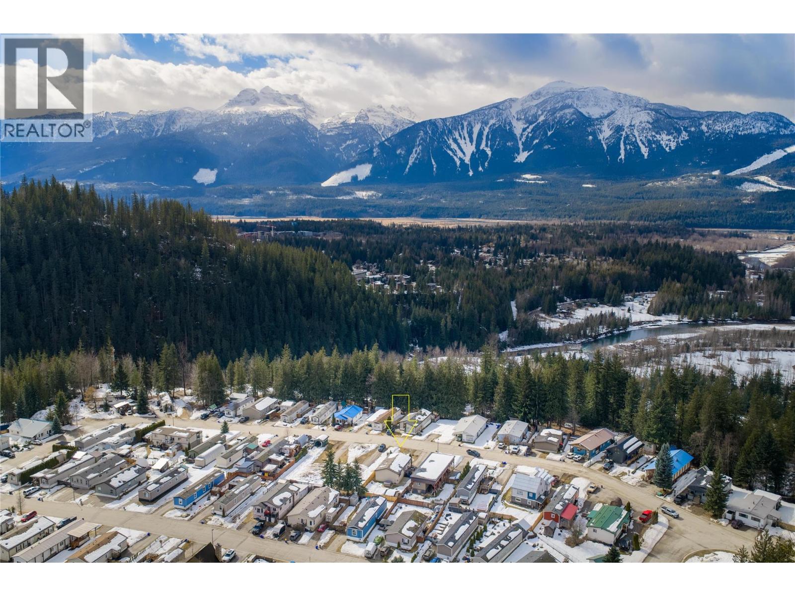 23 Johnson Way, Revelstoke