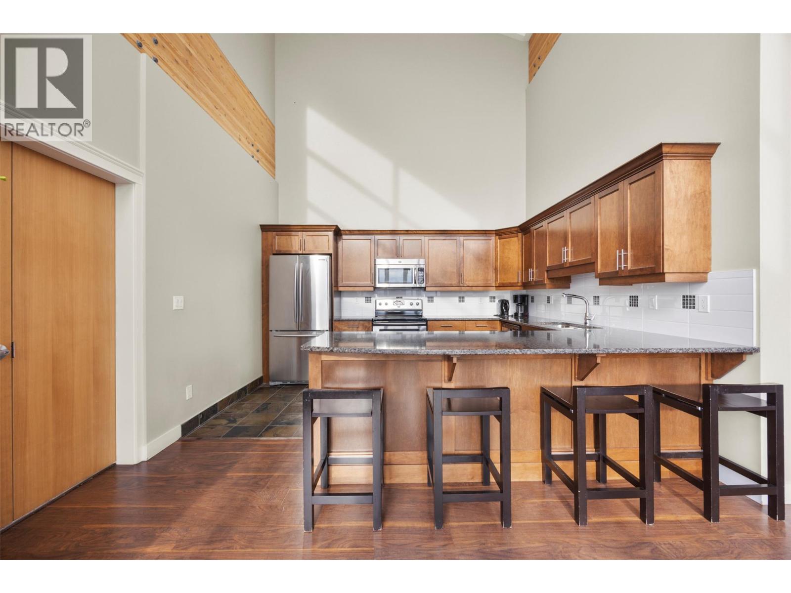 3211 Skyview Lane Unit# 211, Westbank