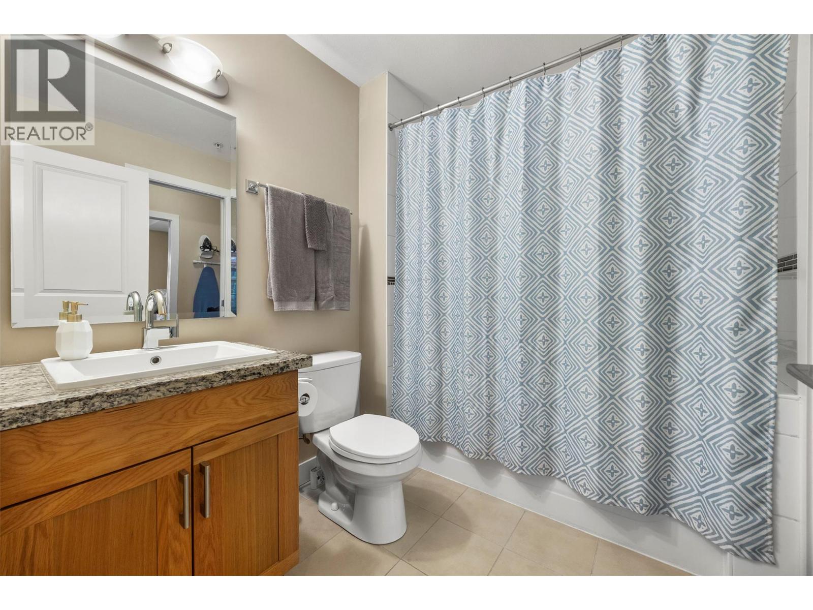 3211 Skyview Lane Unit# 211, Westbank