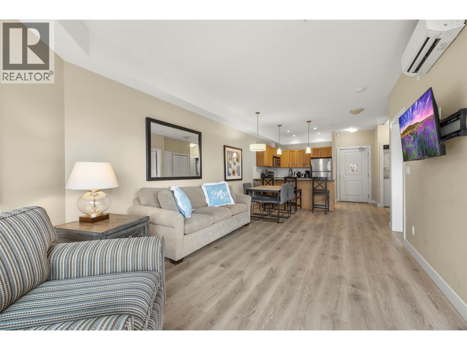 3211 Skyview Lane Unit# 211, Westbank