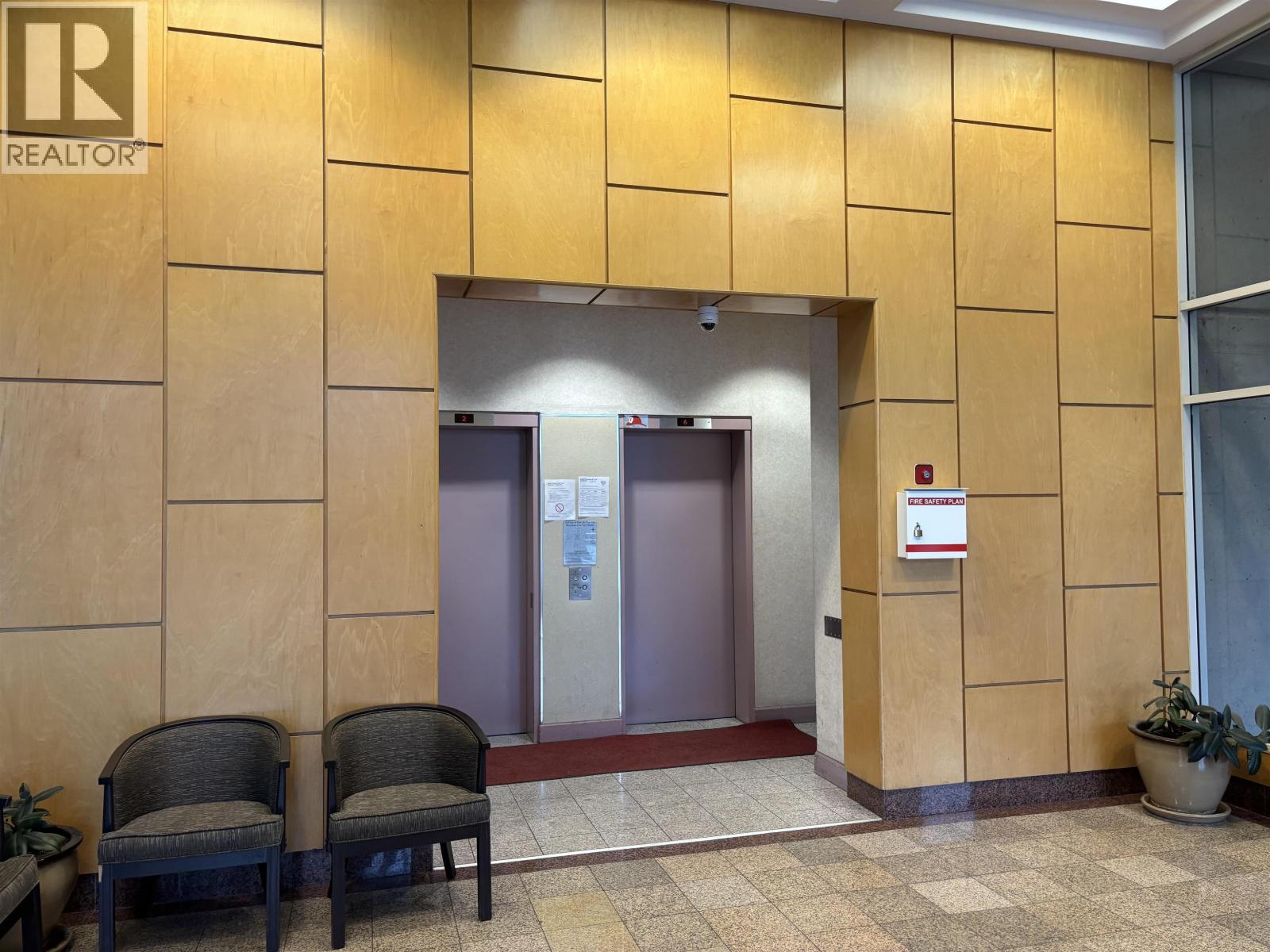 1007 9633 MANCHESTER Drive - photo 2