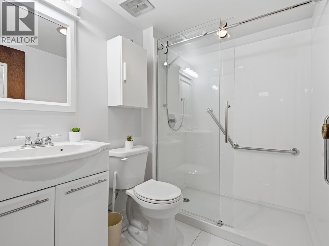 315 155 E 5TH STREET, North Vancouver