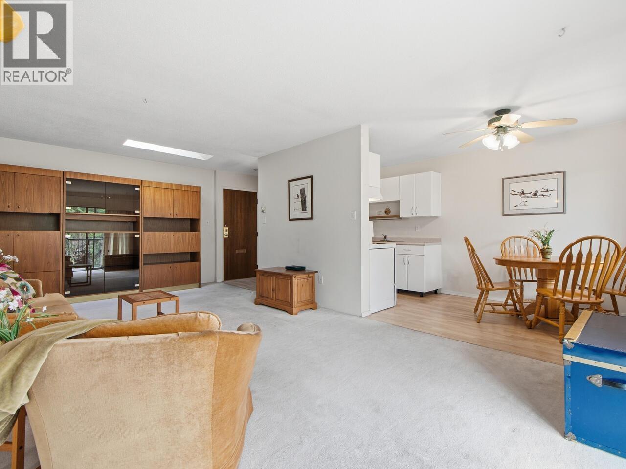 315 155 E 5TH STREET, North Vancouver