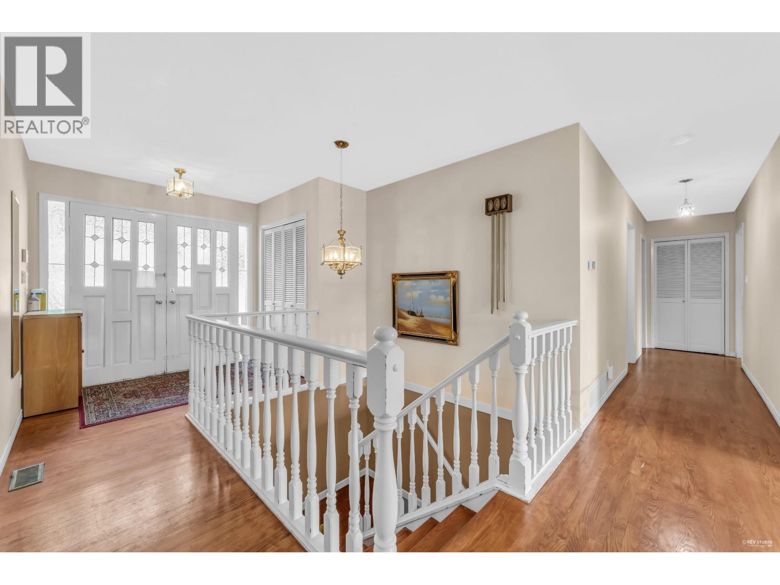 1181 CHARTWELL DRIVE, West Vancouver