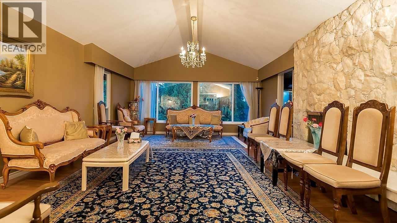 1181 CHARTWELL DRIVE, West Vancouver