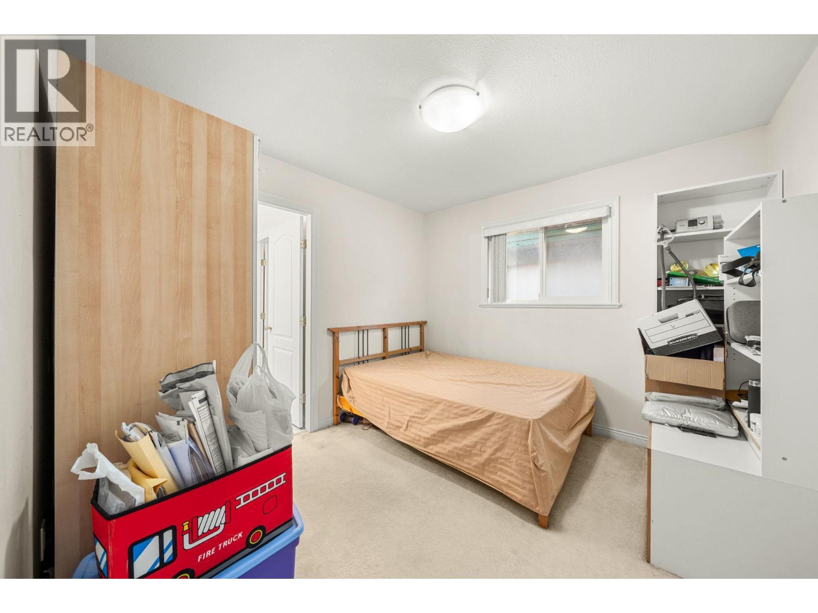 11851 RAILWAY Avenue, Richmond