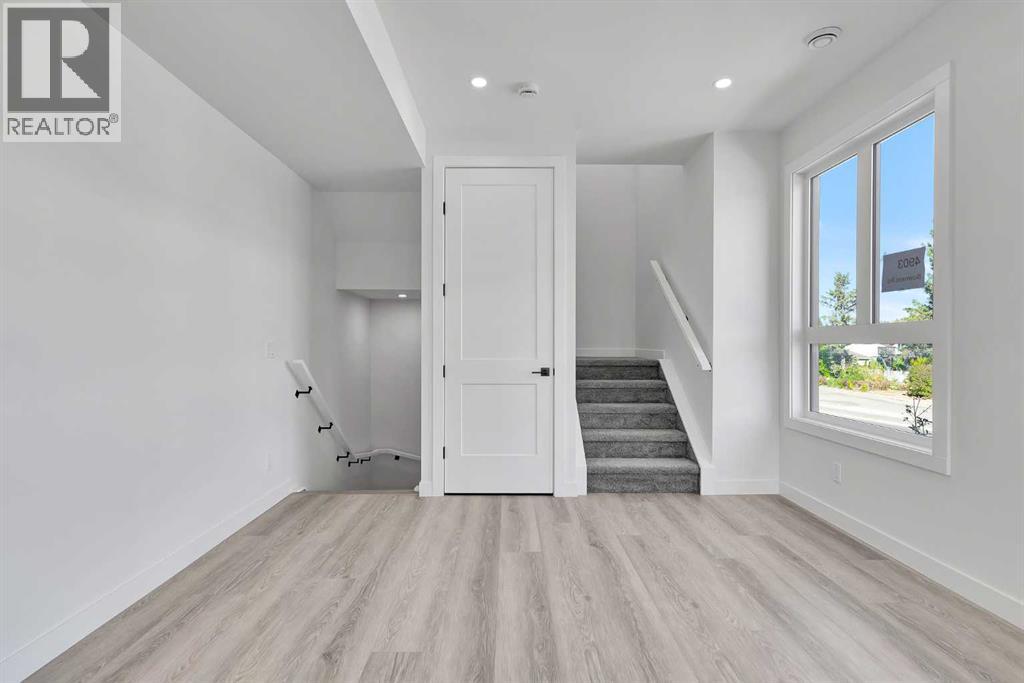 Single Family House for Sale in  Bowness Road NW Montgomery Calgary 