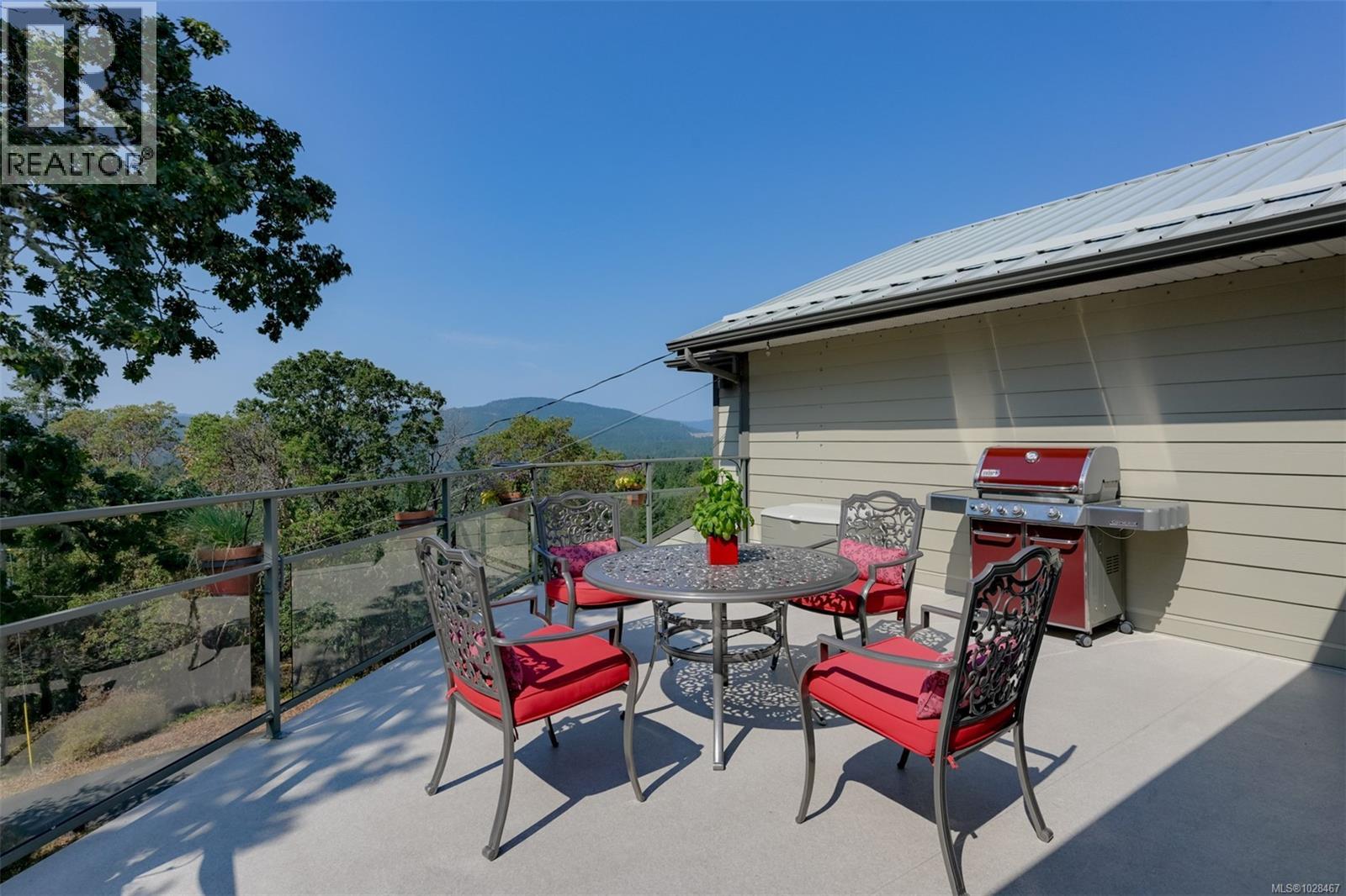  4801 Excelsior Road, Saanich