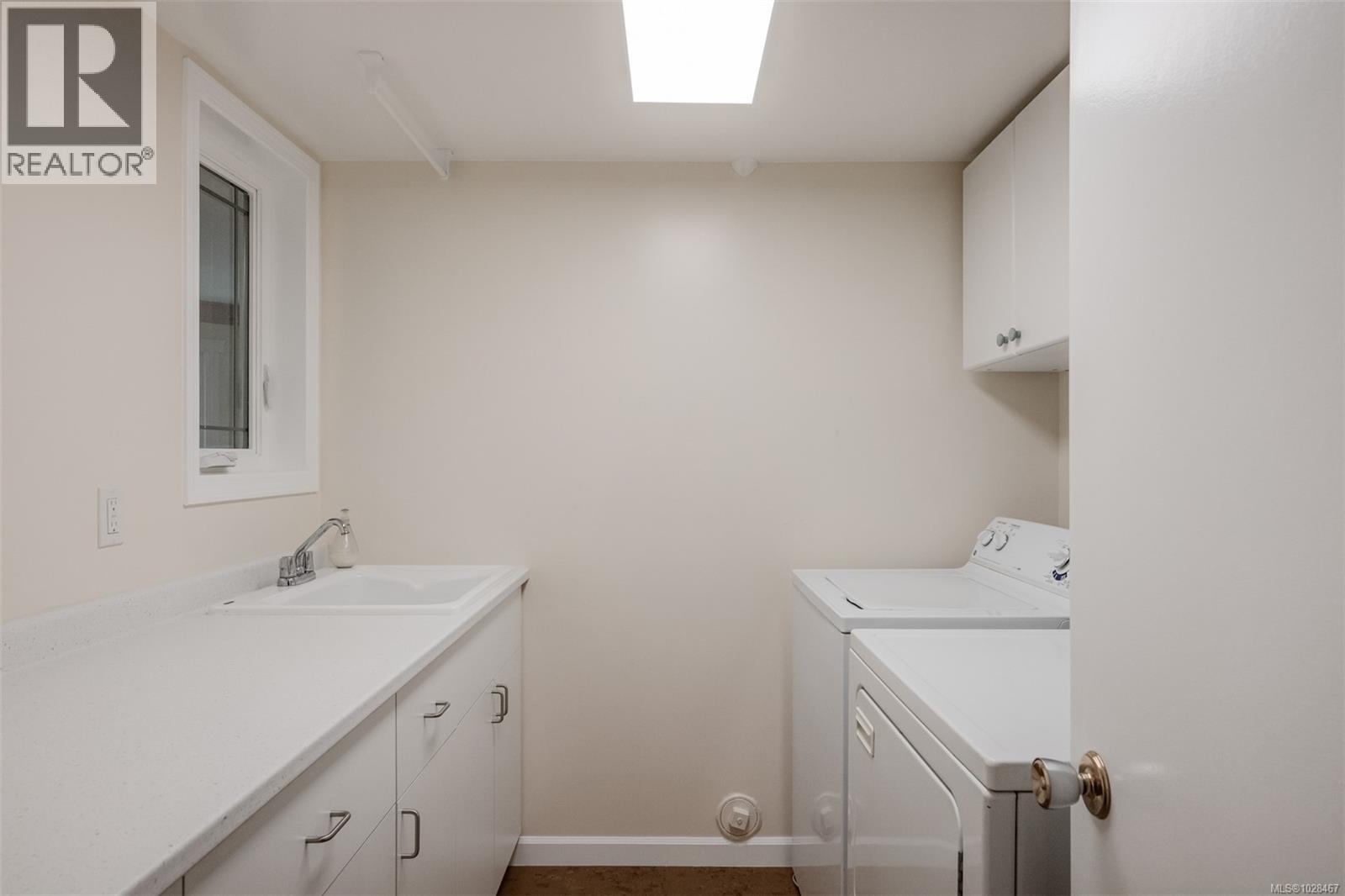  4801 Excelsior Road, Saanich