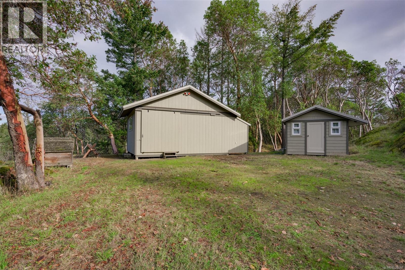  4801 Excelsior Road, Saanich