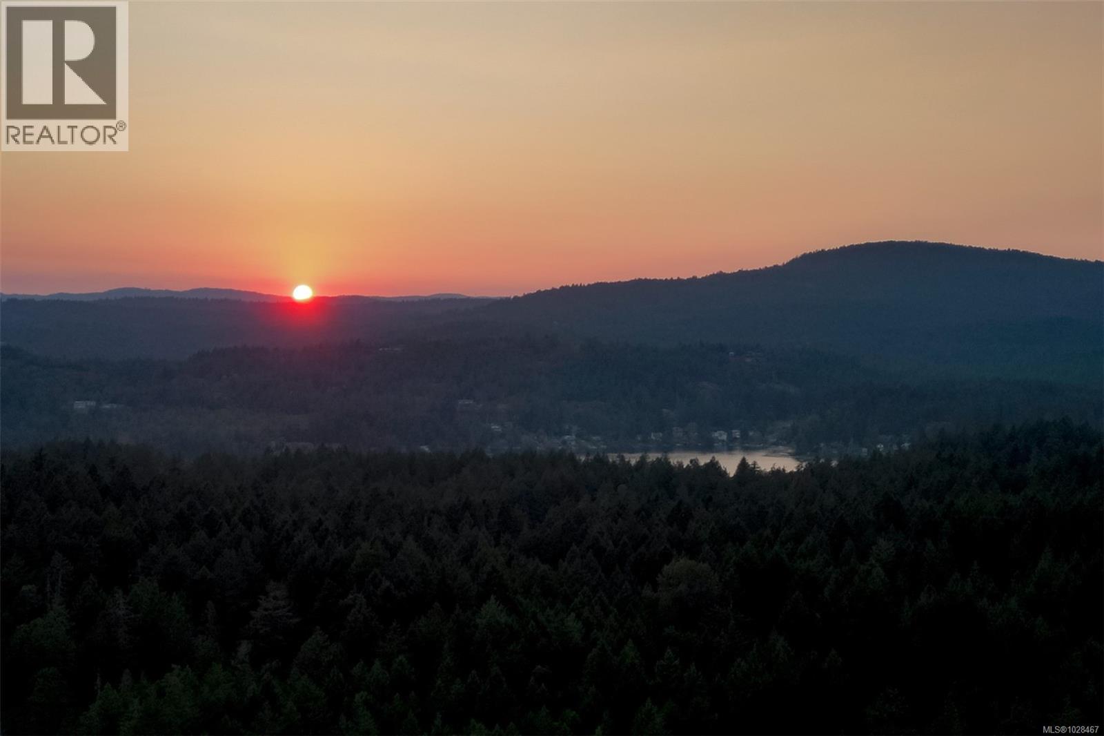  4801 Excelsior Road, Saanich