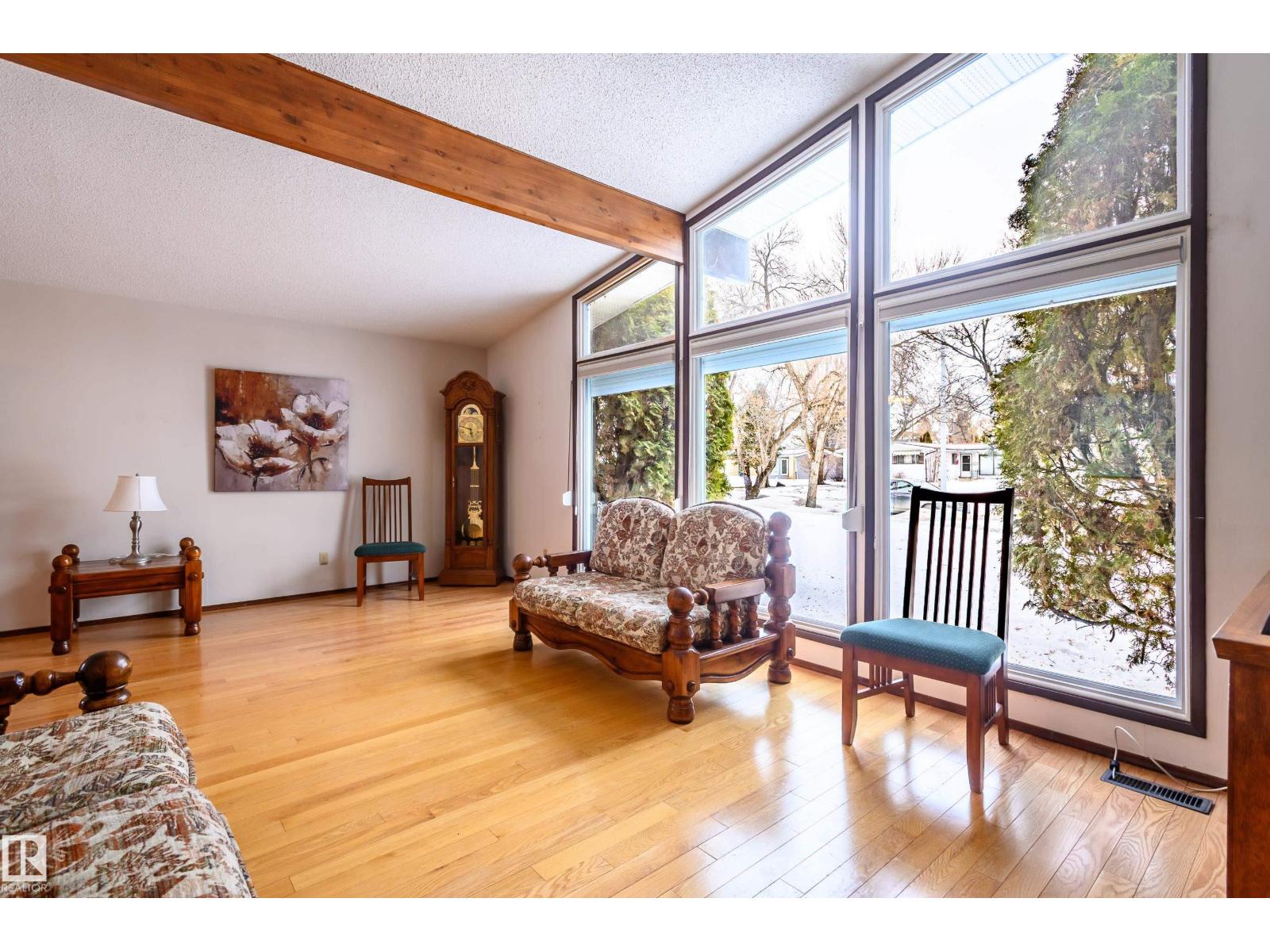 9709 90 AV, Fort Saskatchewan