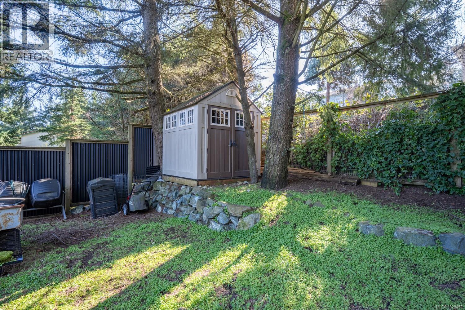 7465 Fernmar Rd - 38