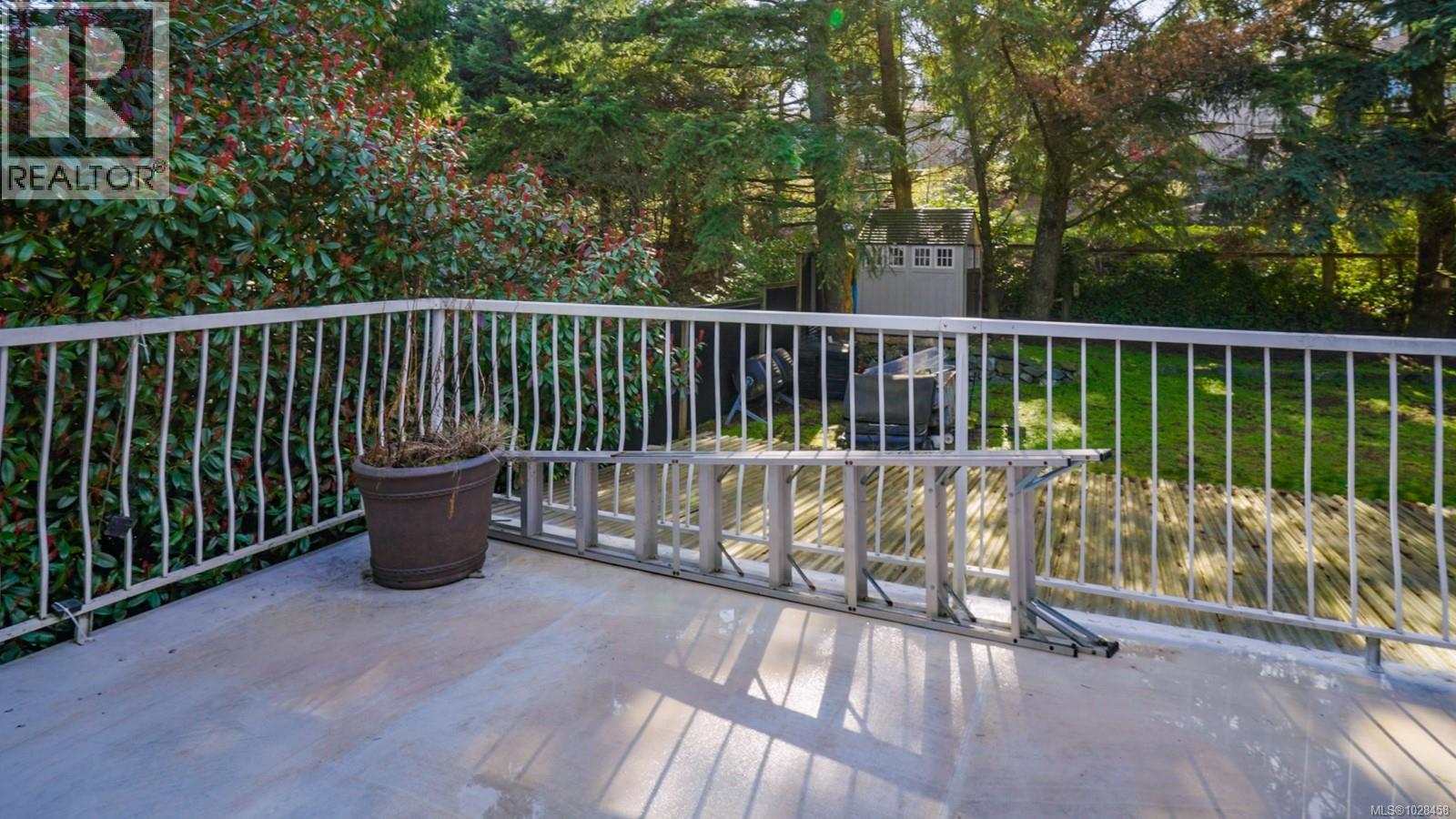 7465 FERNMAR RD - 43