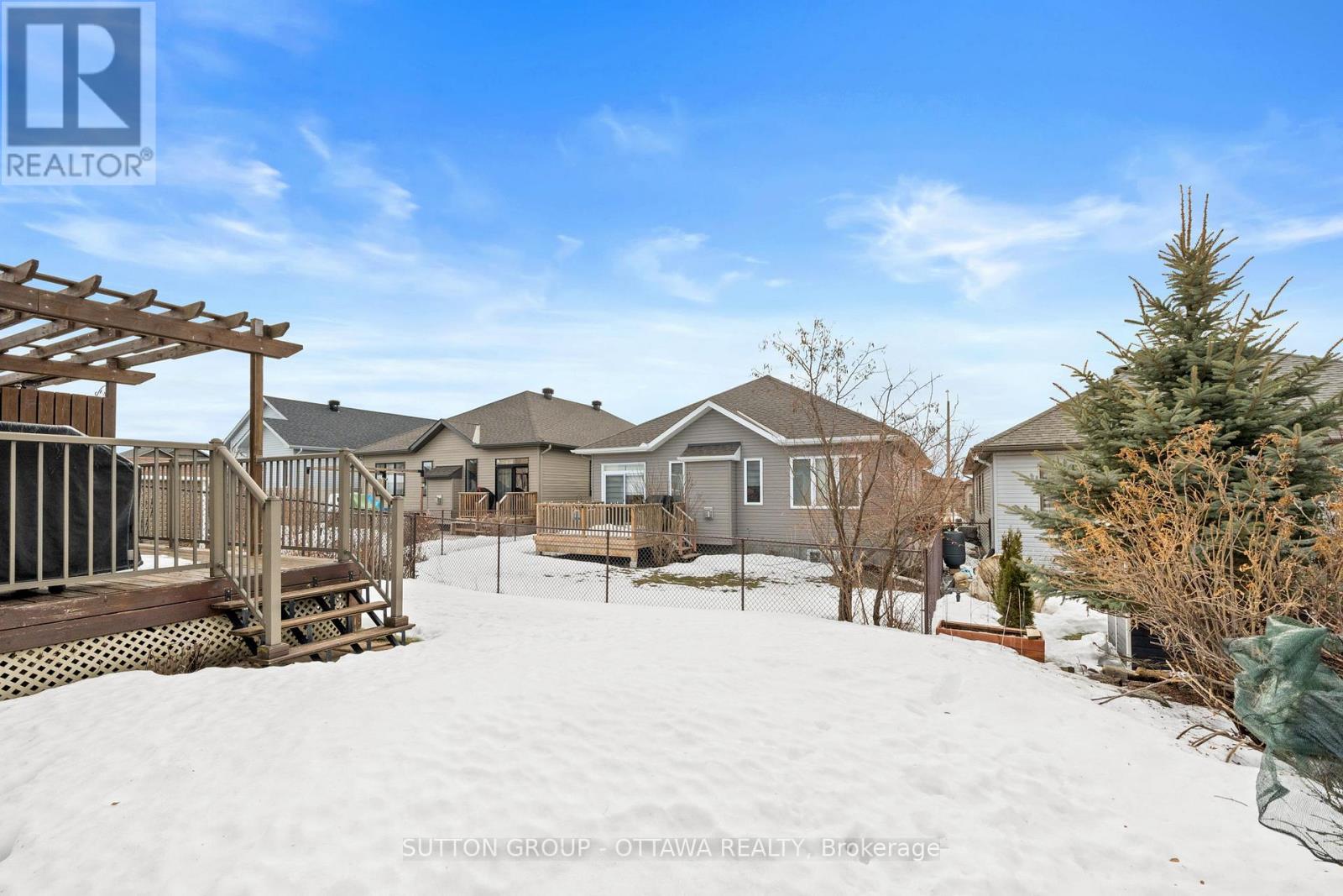 458 VAN DUSEN STREET — photo 21