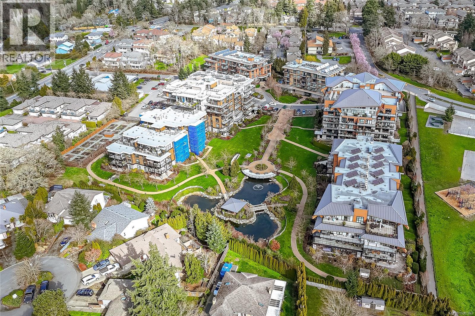 Single Family House for Sale in   Travino Lane Saanich 