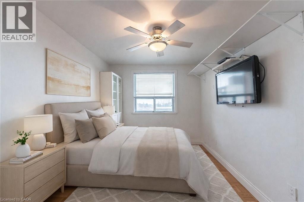 #607 30 SUMMIT AVENUE - 10