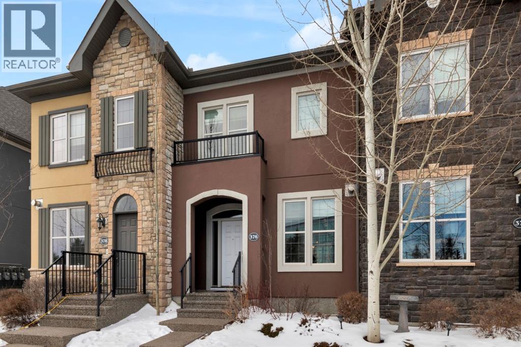 Single Family House for Sale in  Quarry Park Boulevard SE Douglasdale/Glen Calgary 