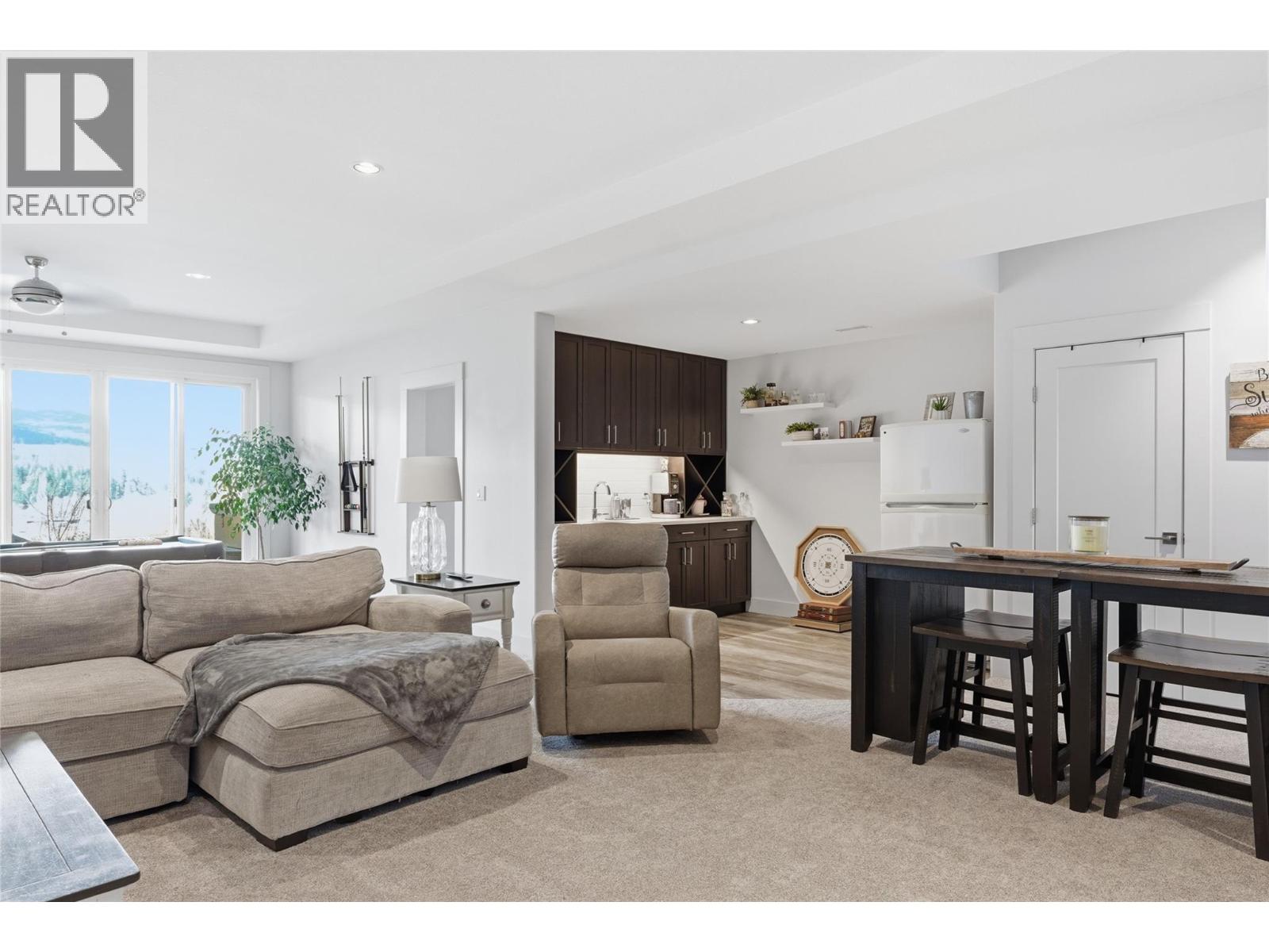 463 Golfview Place, Spallumcheen