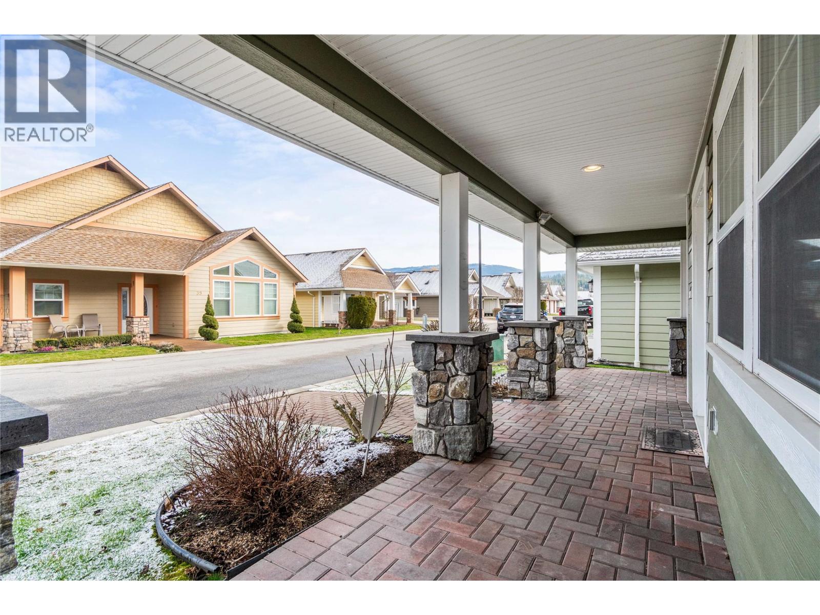 1231 10 Street SW Unit# 19, Salmon Arm