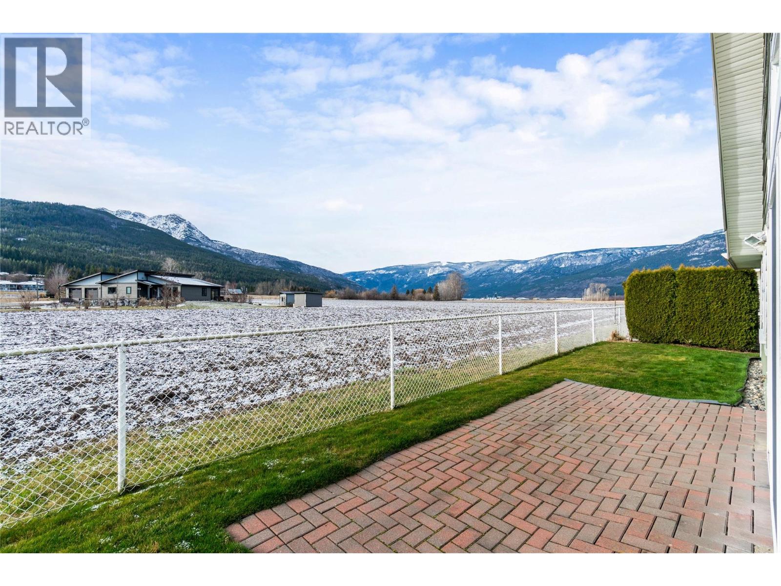 1231 10 Street SW Unit# 19, Salmon Arm