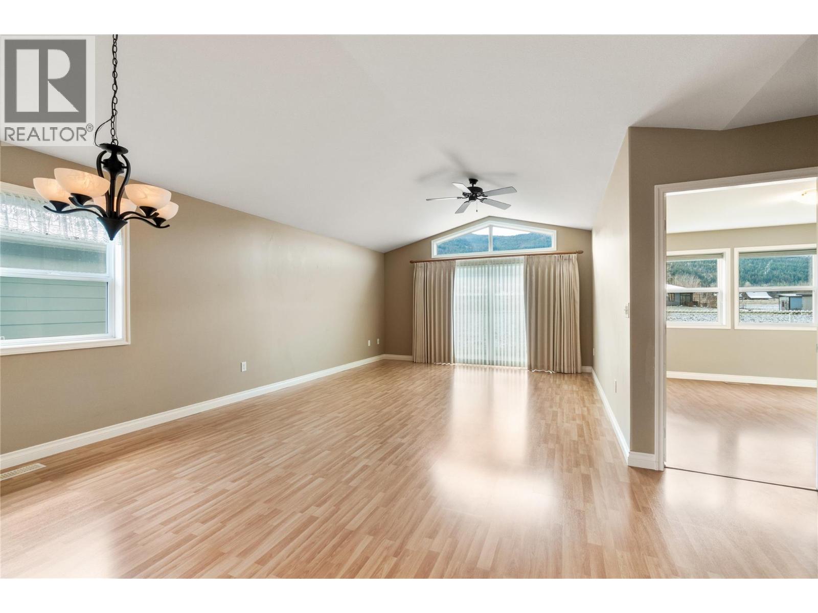 1231 10 Street SW Unit# 19, Salmon Arm
