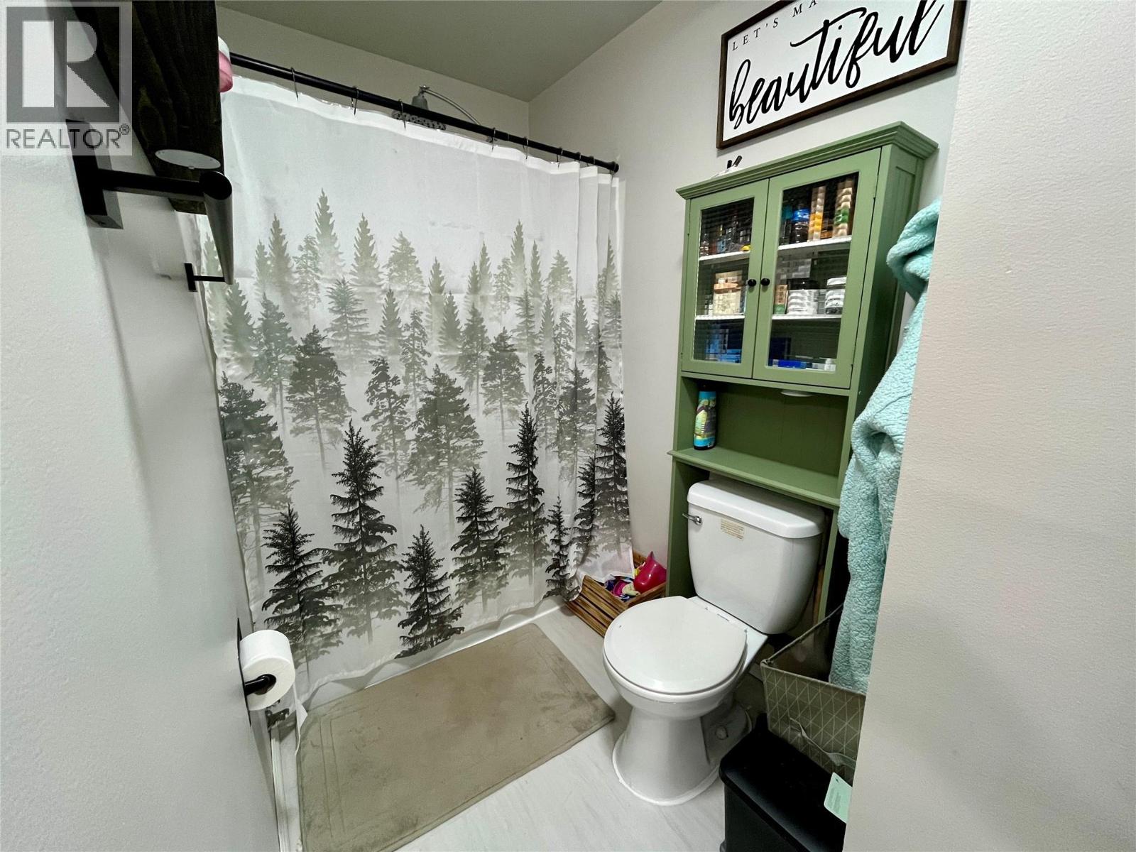 320 Willow Drive, Tumbler Ridge