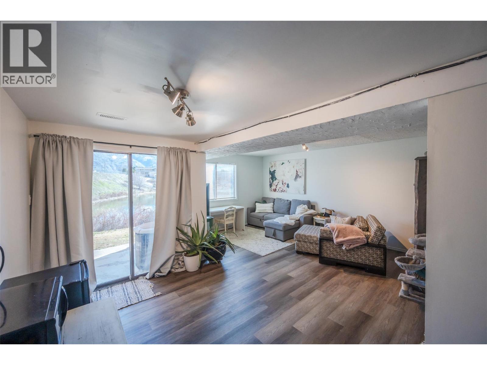 8043 VEDETTE Drive Unit# 1A, Osoyoos