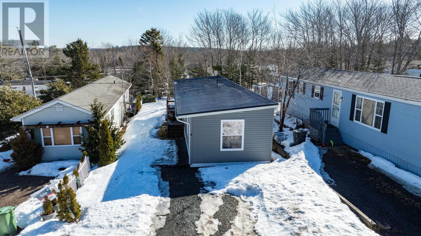 Property 9 of 49 of 4 Third Street