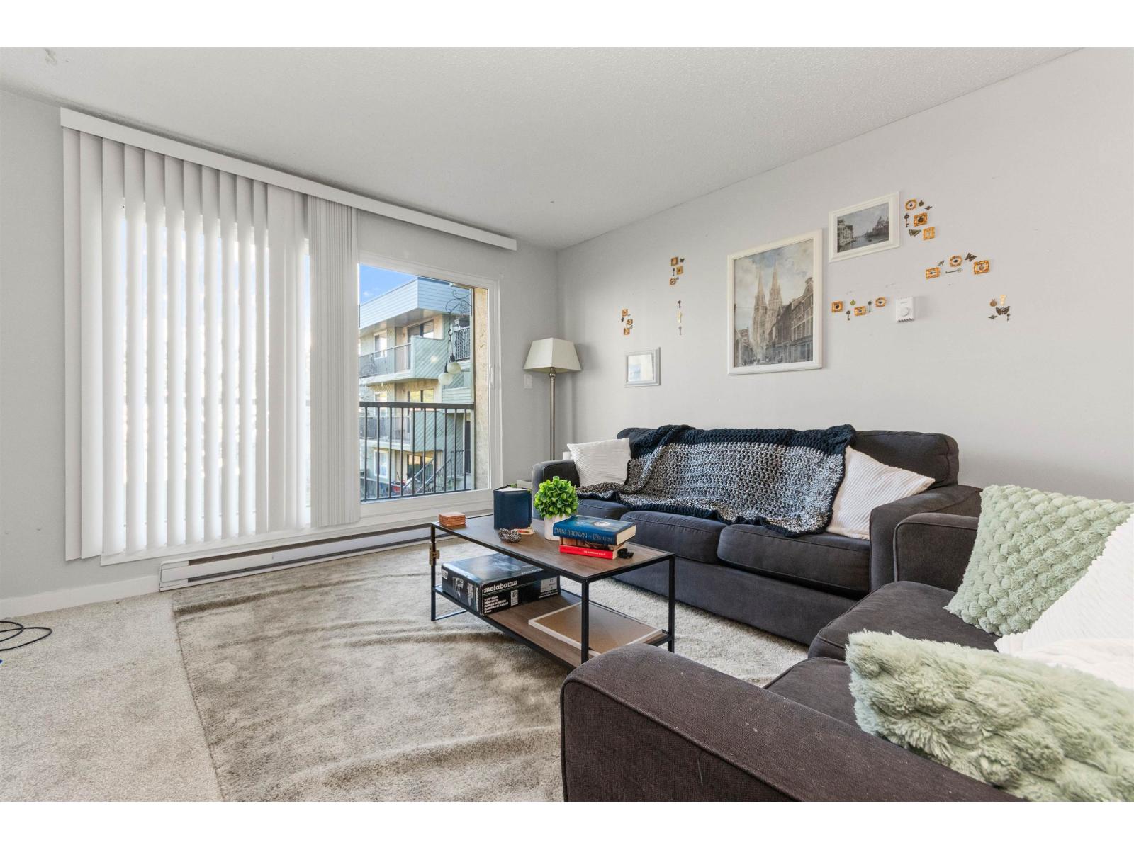 111 45598 MCINTOSH DRIVE, Chilliwack Proper South, Chilliwack