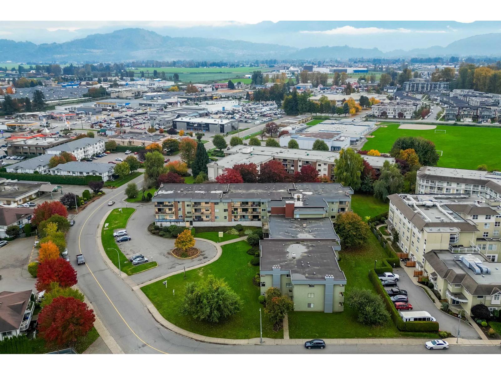 111 45598 MCINTOSH DRIVE, Chilliwack Proper South, Chilliwack