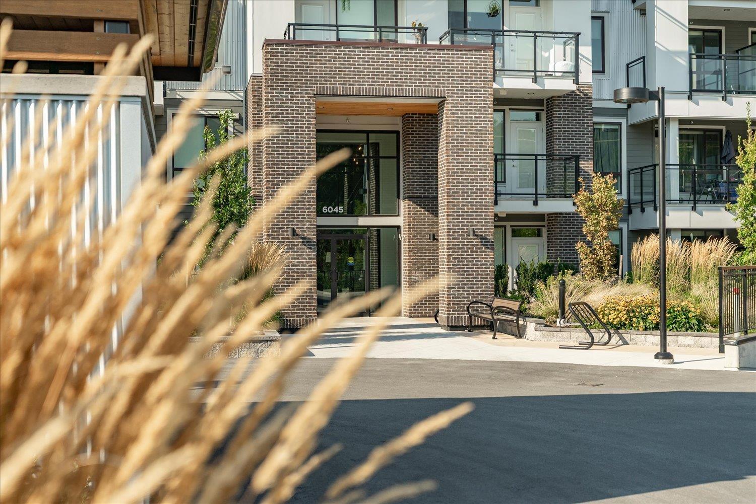 107 6045 CHILLIWACK RIVER ROAD, Sardis South, Chilliwack