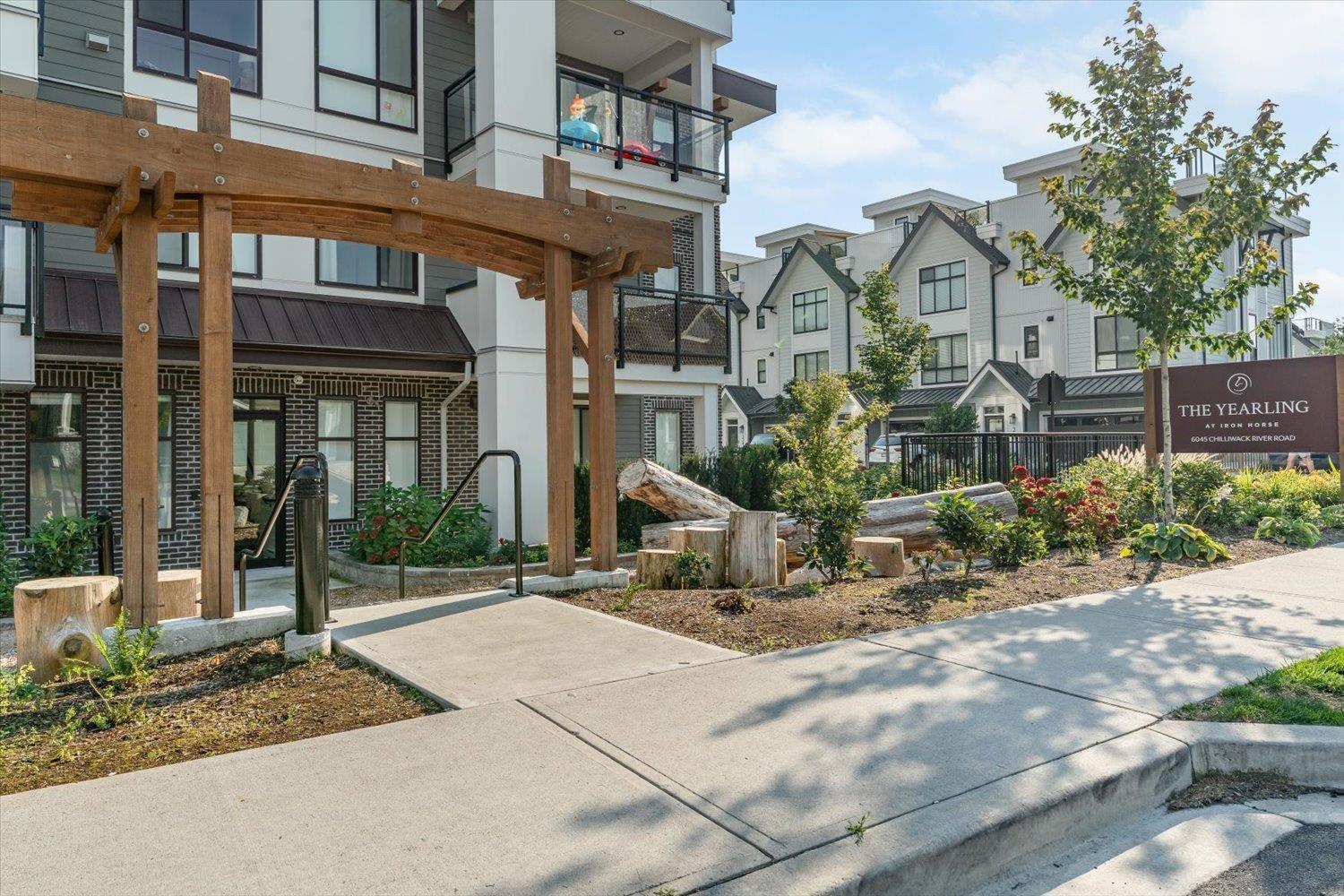 107 6045 CHILLIWACK RIVER ROAD, Sardis South, Chilliwack