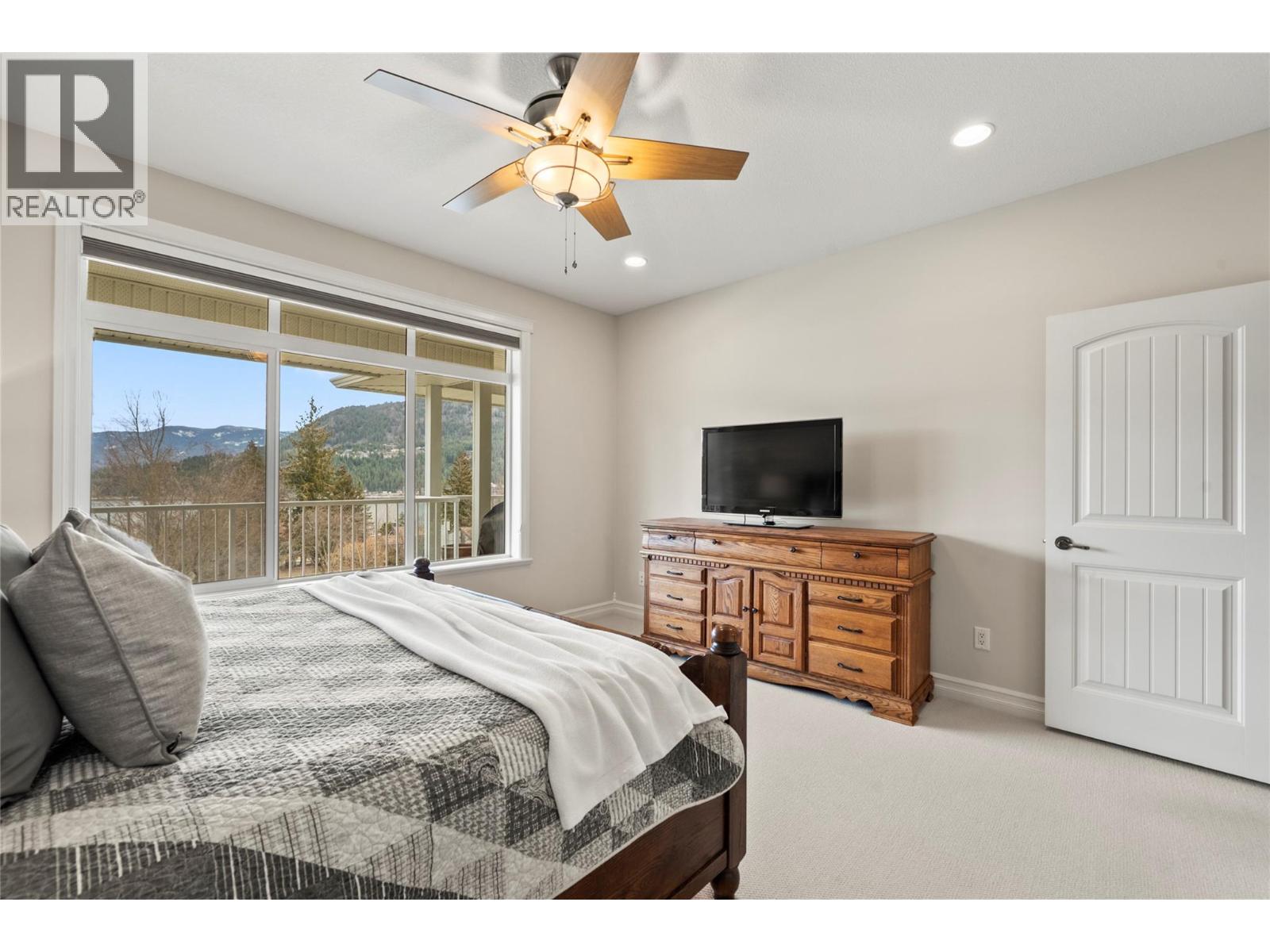  2814 Juniper Crescent, Sorrento