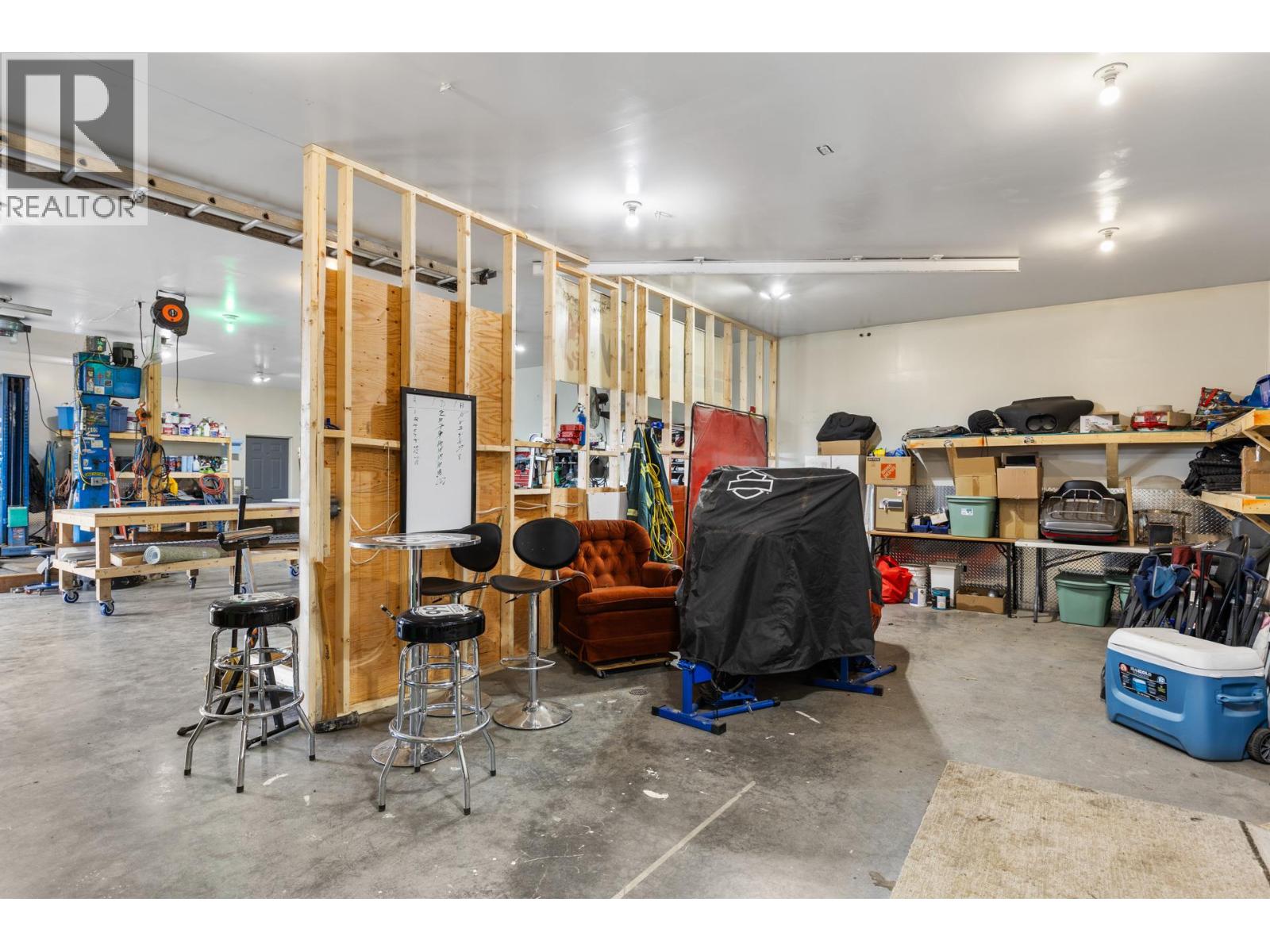  3060 Gulley Road, Kelowna