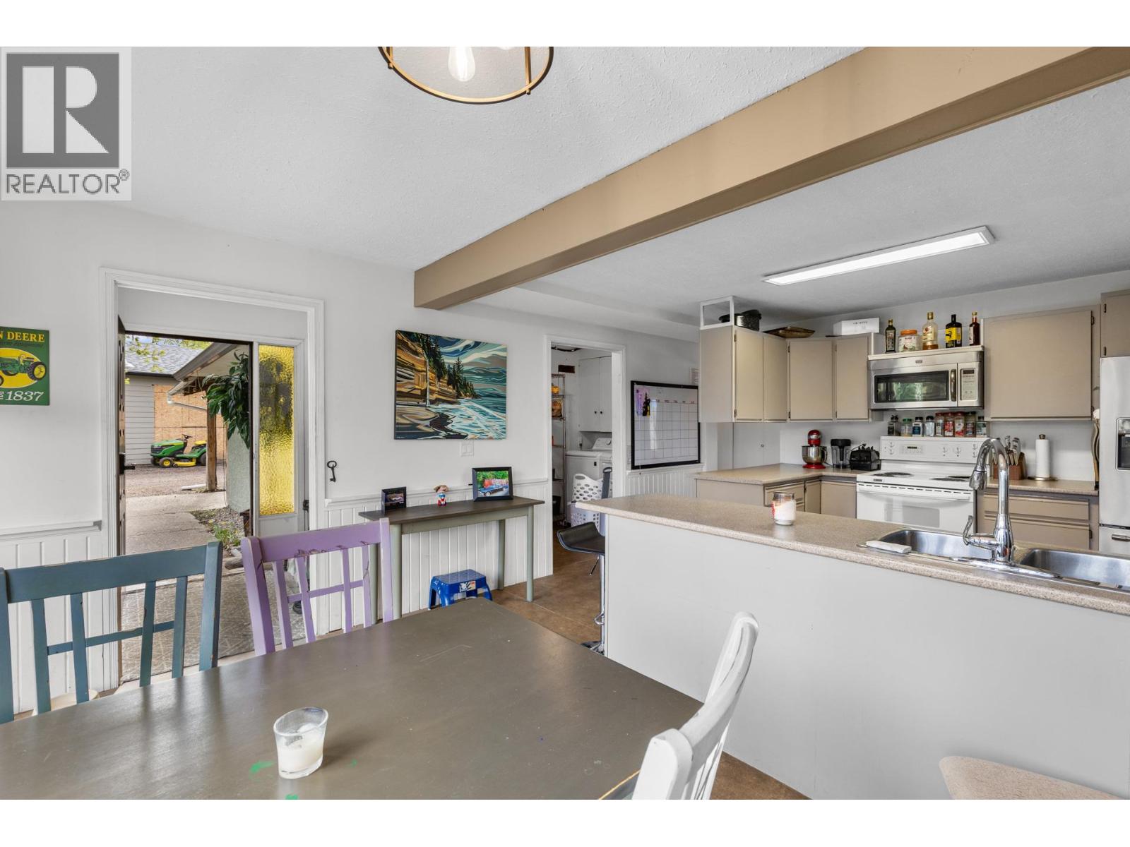  3060 Gulley Road, Kelowna