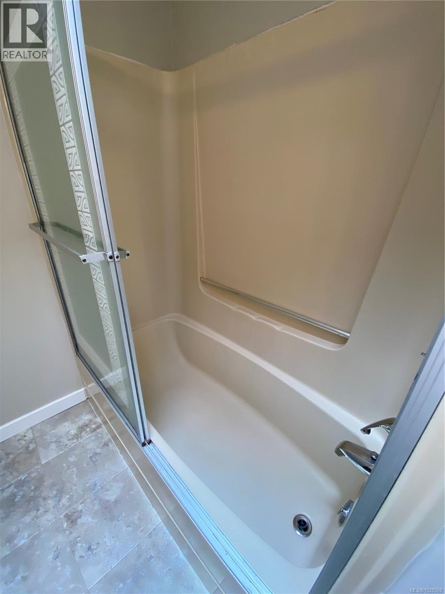 531 SAVARY CRES - 11