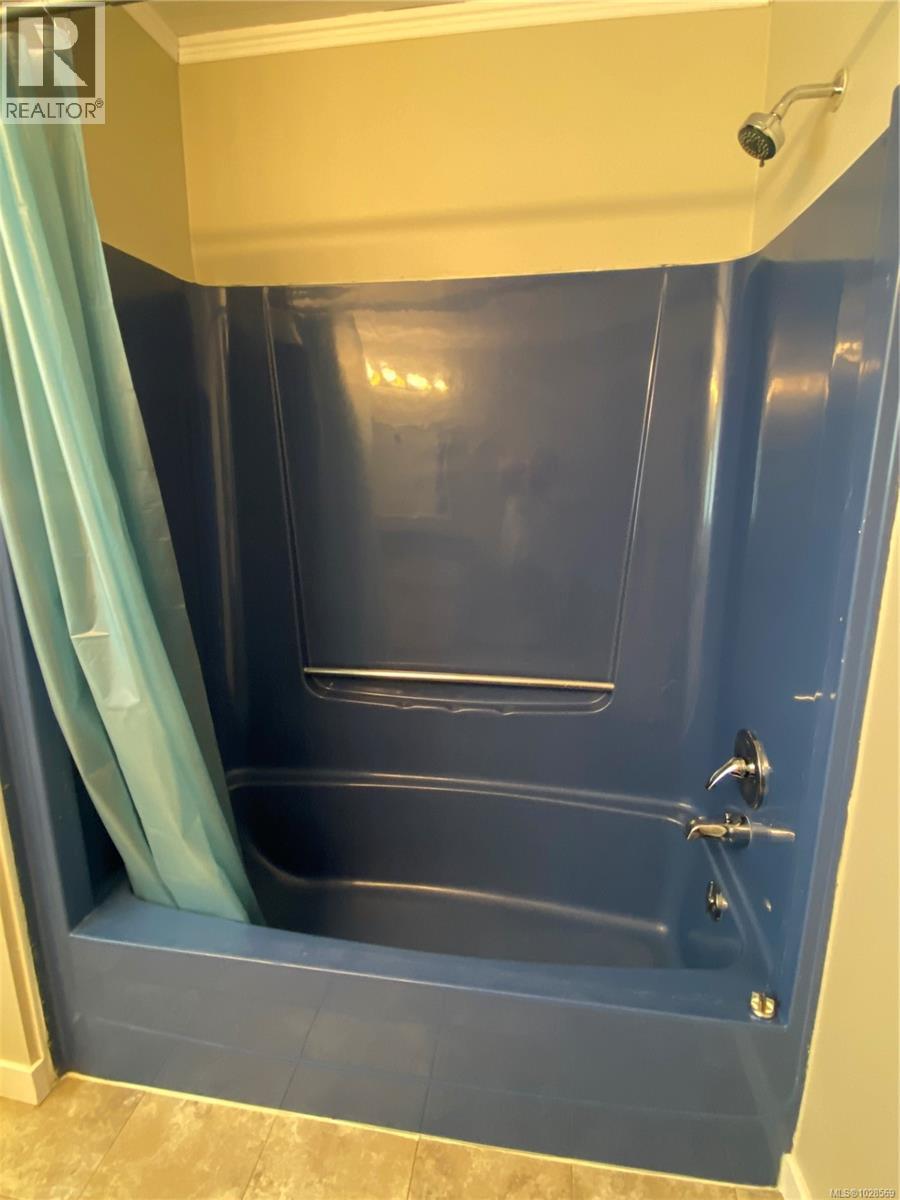 531 SAVARY CRES - 18