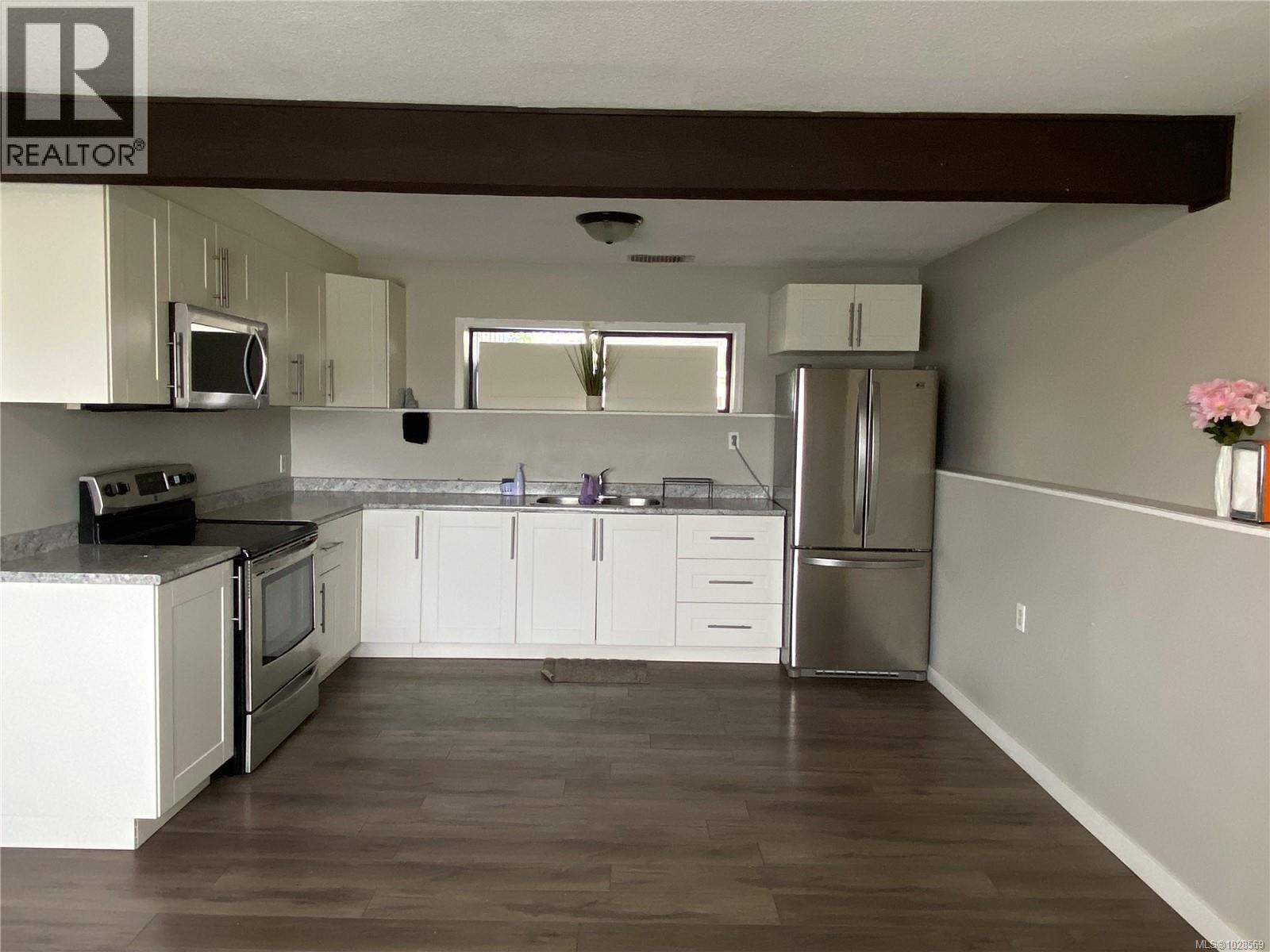531 Savary Cres - 21