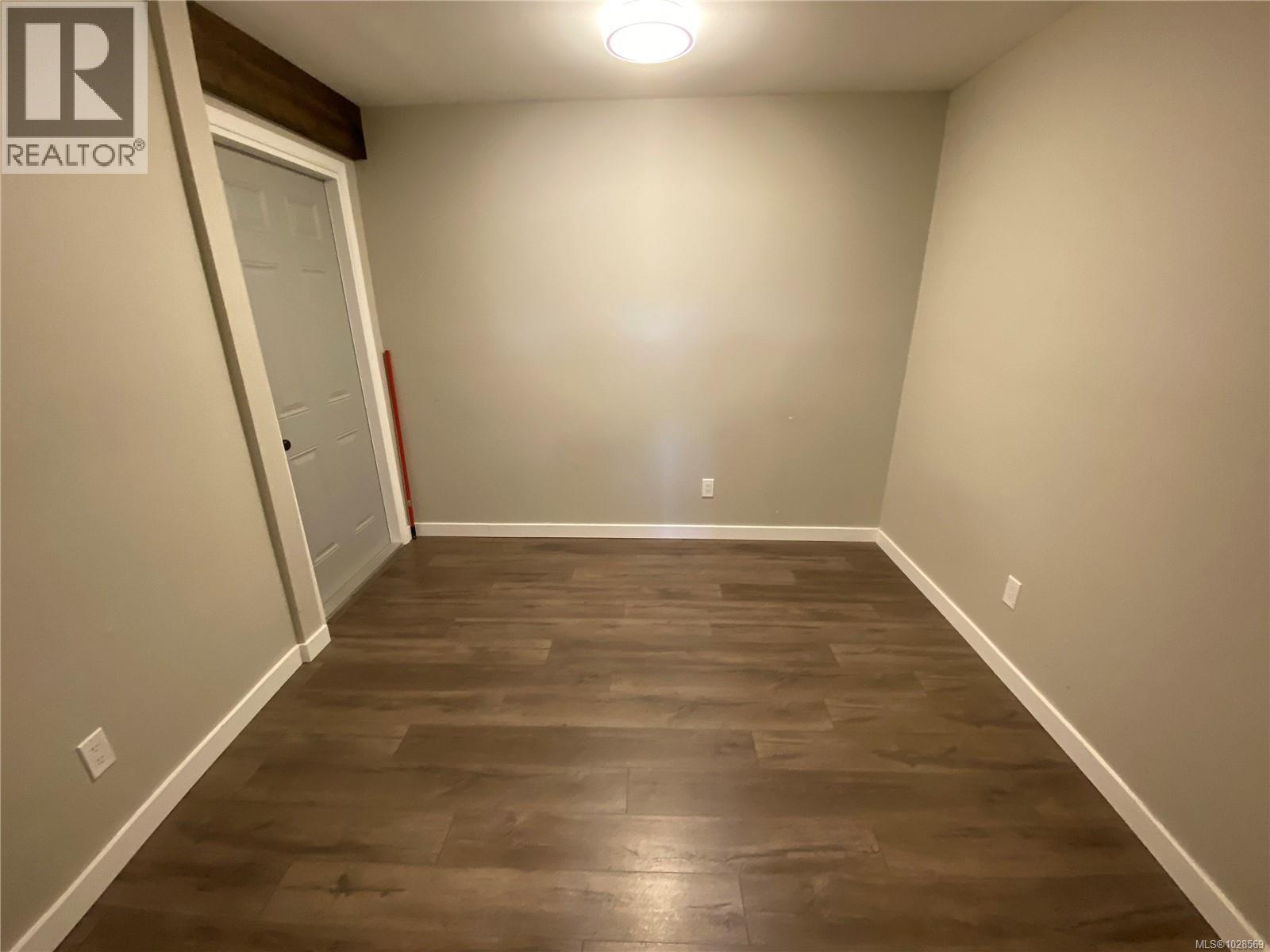531 Savary Cres - 23