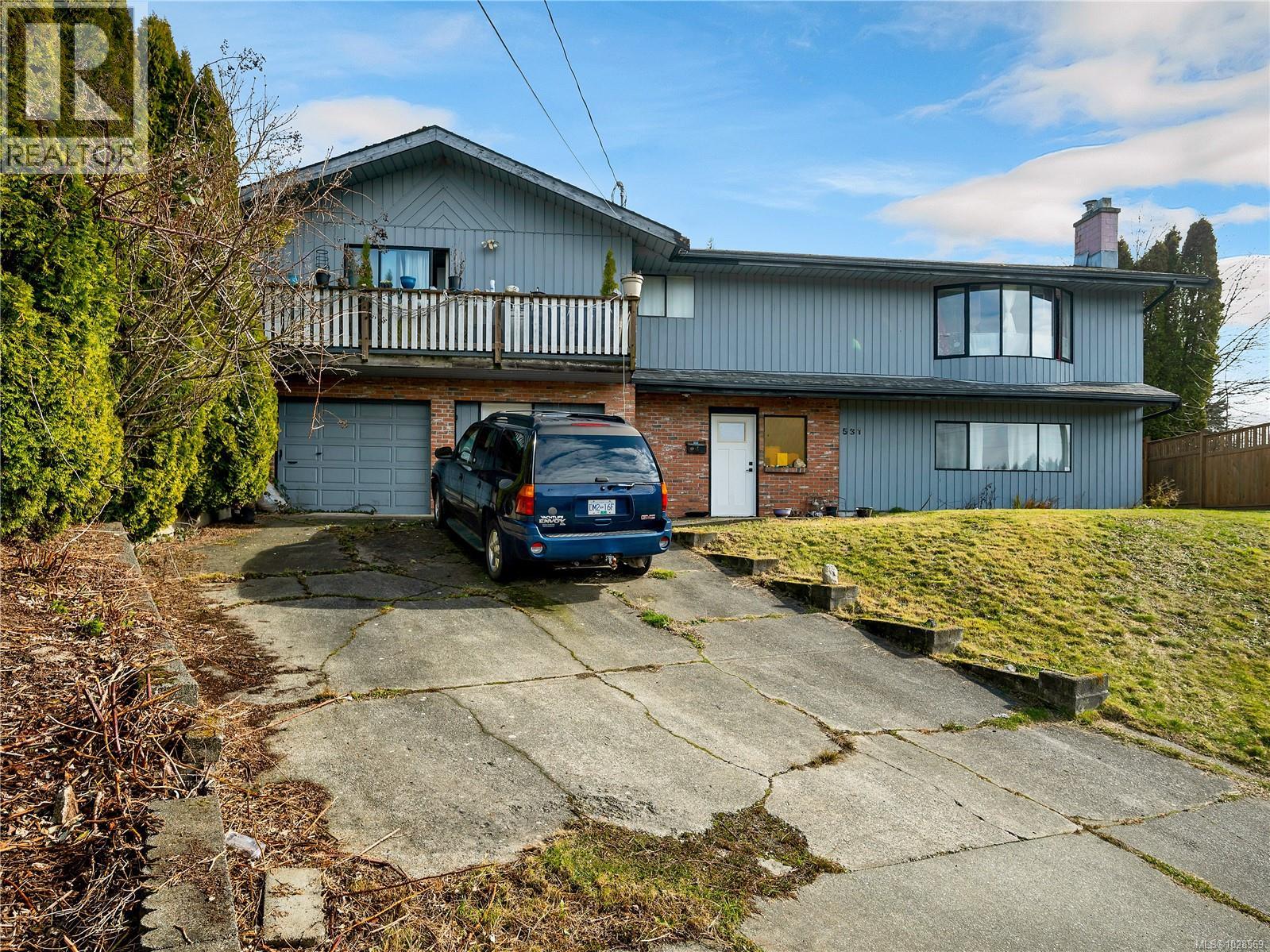 531 Savary Cres - 28