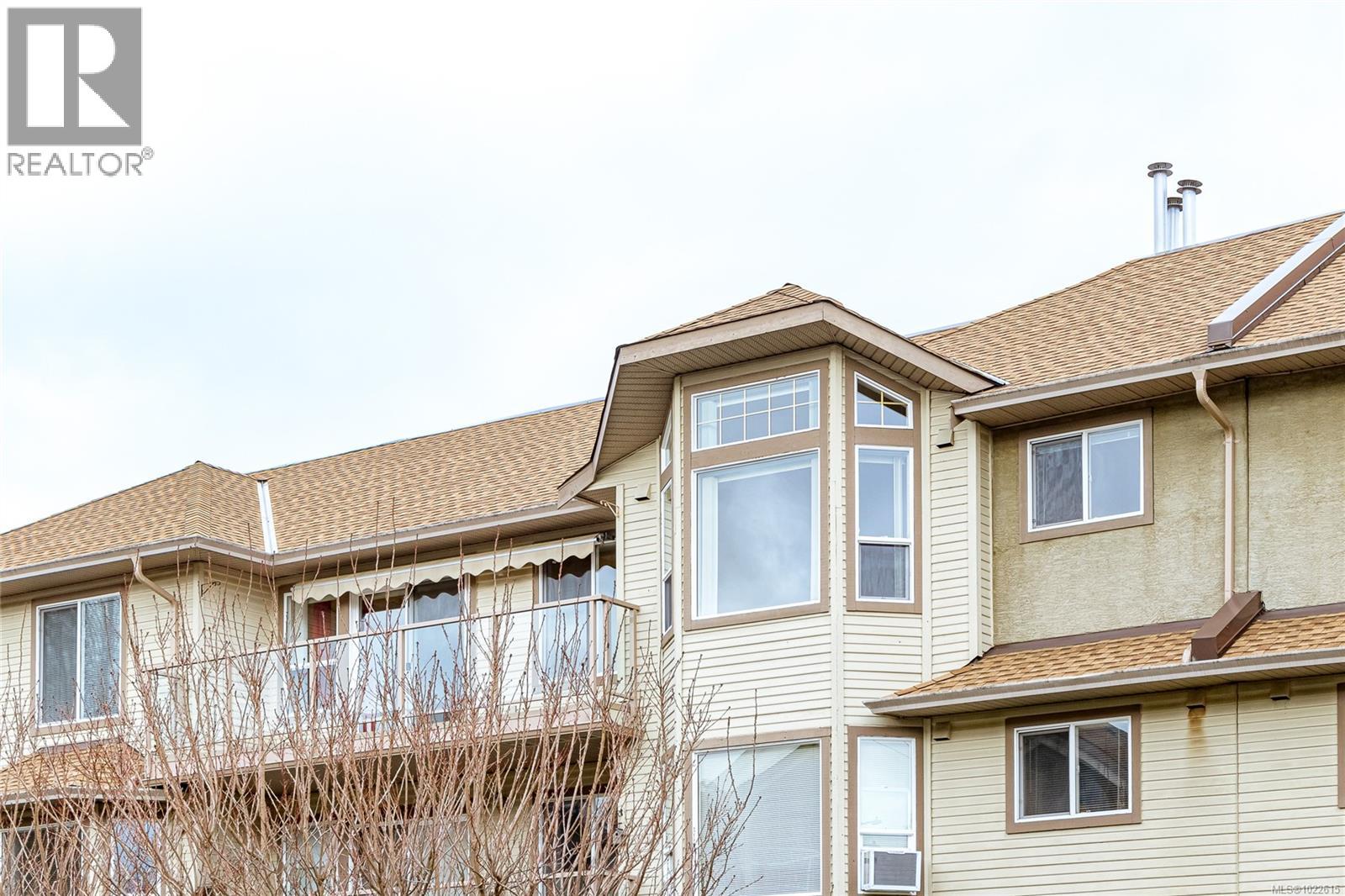 303 245 First St, Duncan