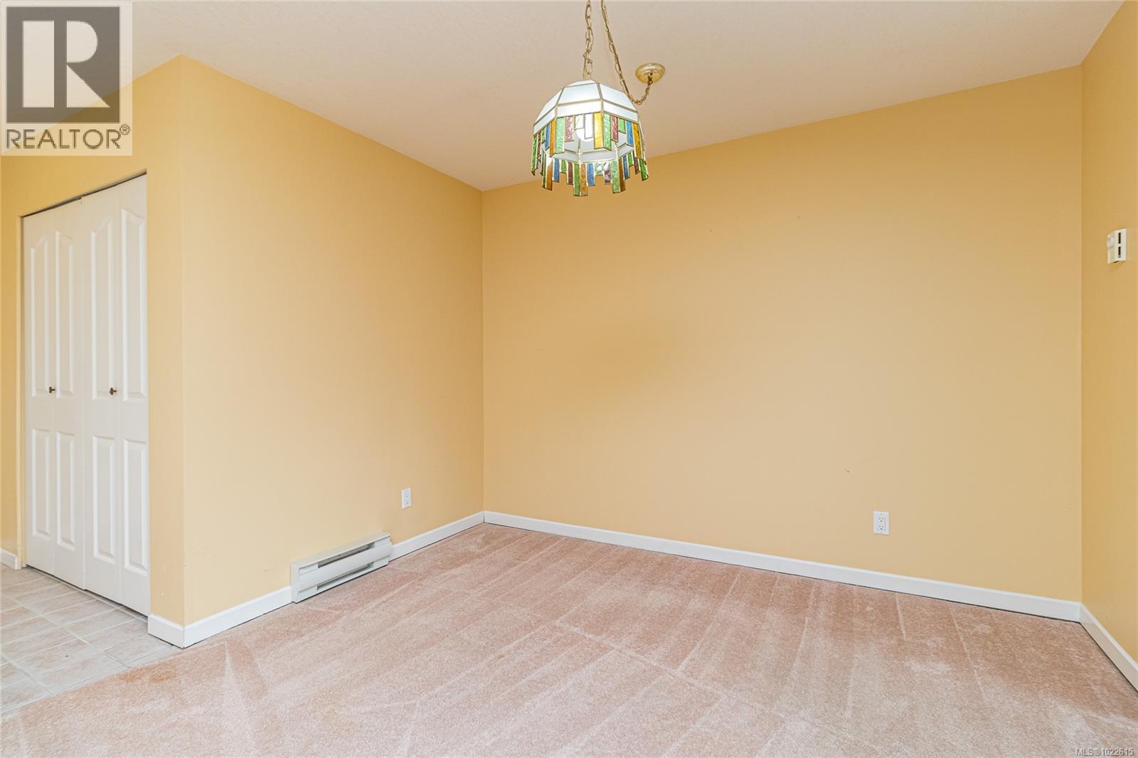 303 245 First St, Duncan