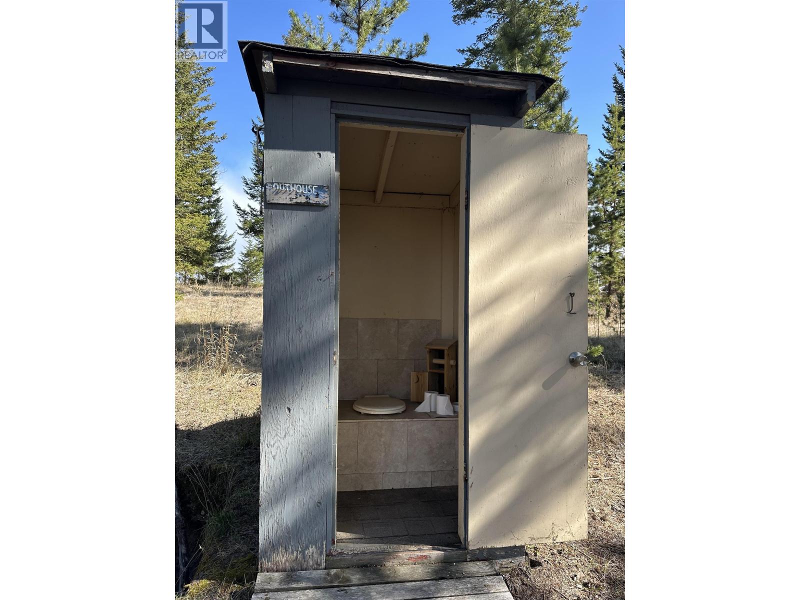 882 S GREEN LAKE ROAD - 19